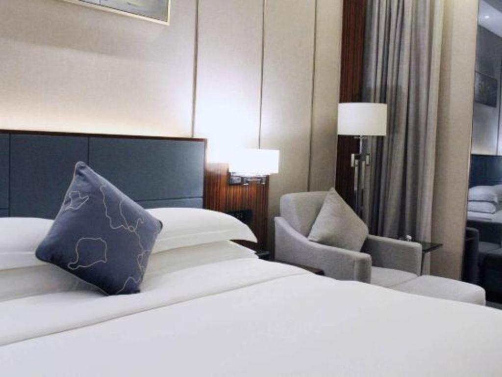 Ramada Foshan Shunde Exterior foto